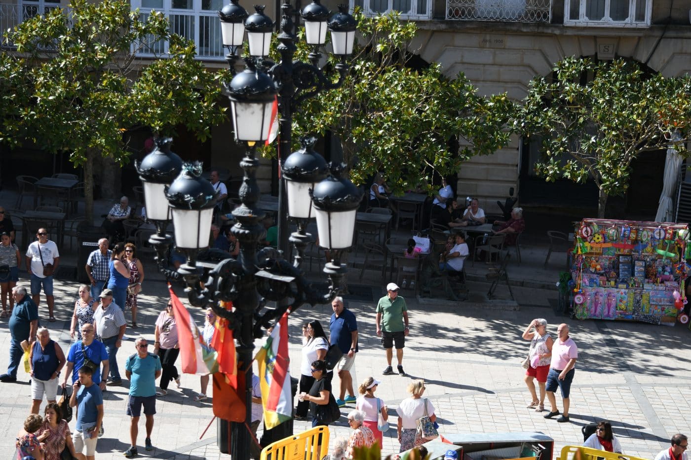 Haro da la bienvenida a sus fiestas entre cohetes y homenajes 30