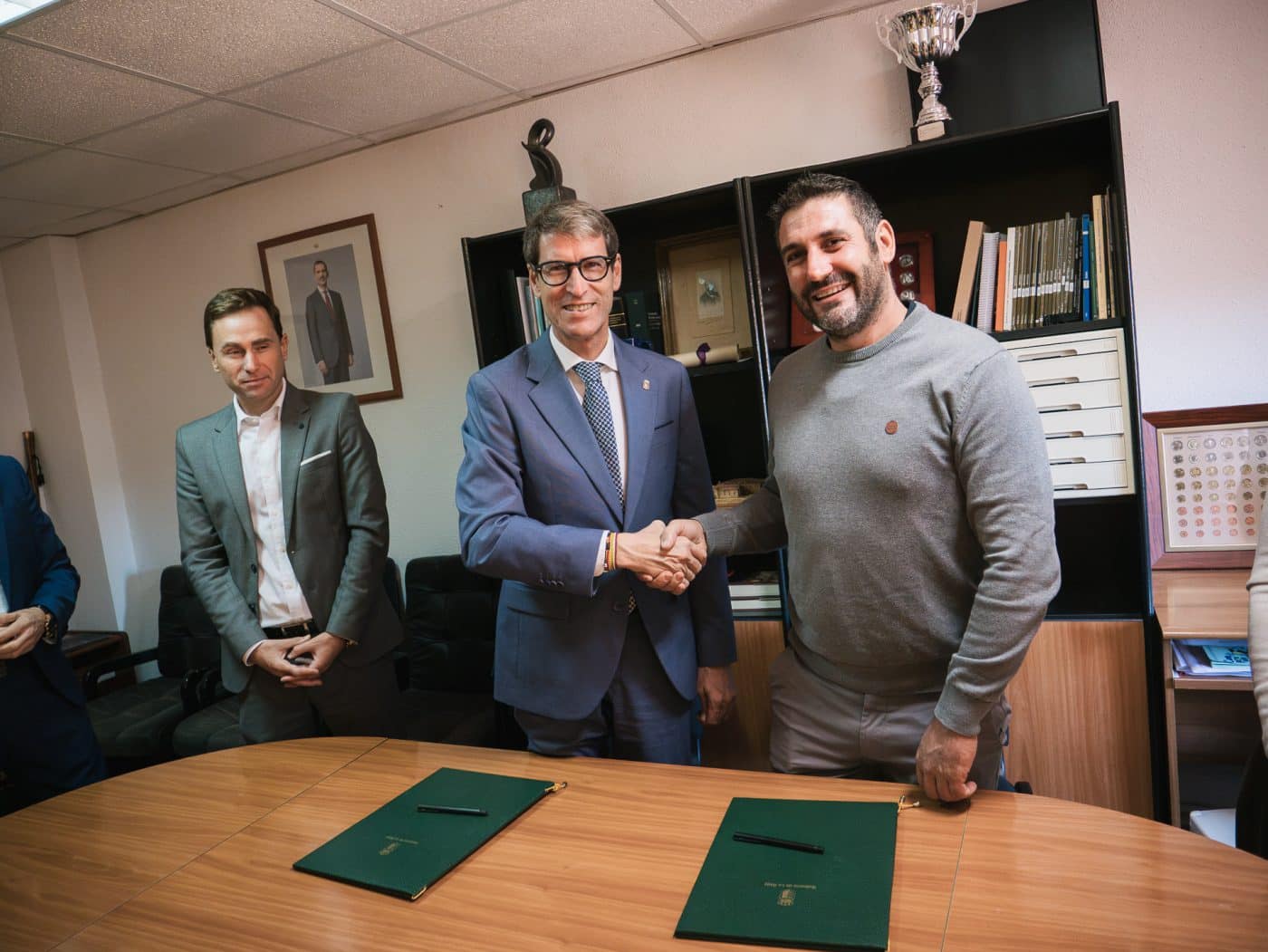 Camprovín invertirá más de 714.000 euros en la creación de un nuevo espacio deportivo y de convivencia 3 Camprovín invertirá más de 714.000 euros en la creación de un nuevo espacio deportivo y de convivencia 3