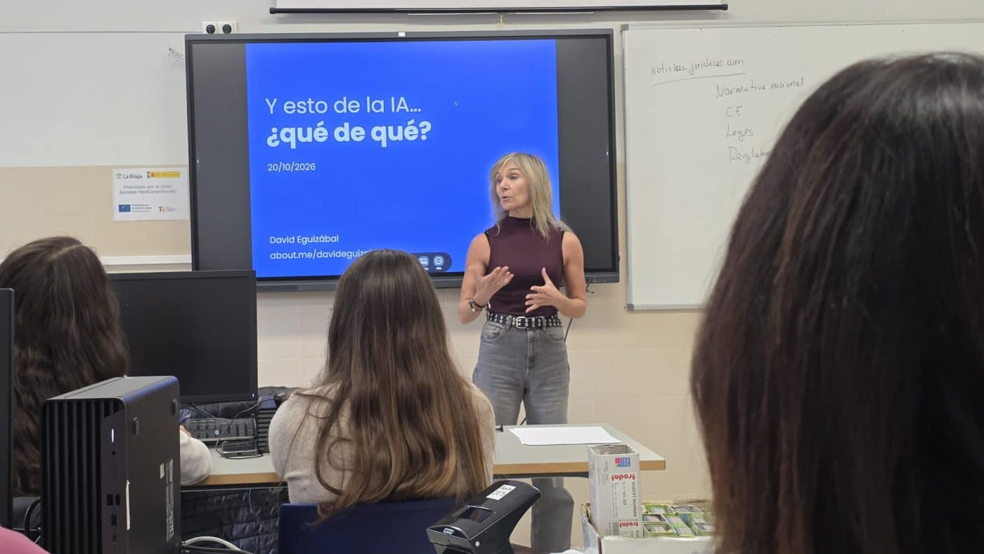 Alumnado del IES Rey Don García de Nájera conoce cómo aplicar la inteligencia artificial a la gestión empresarial 1 Alumnado del IES Rey Don García de Nájera conoce cómo aplicar la inteligencia artificial a la gestión empresarial 1