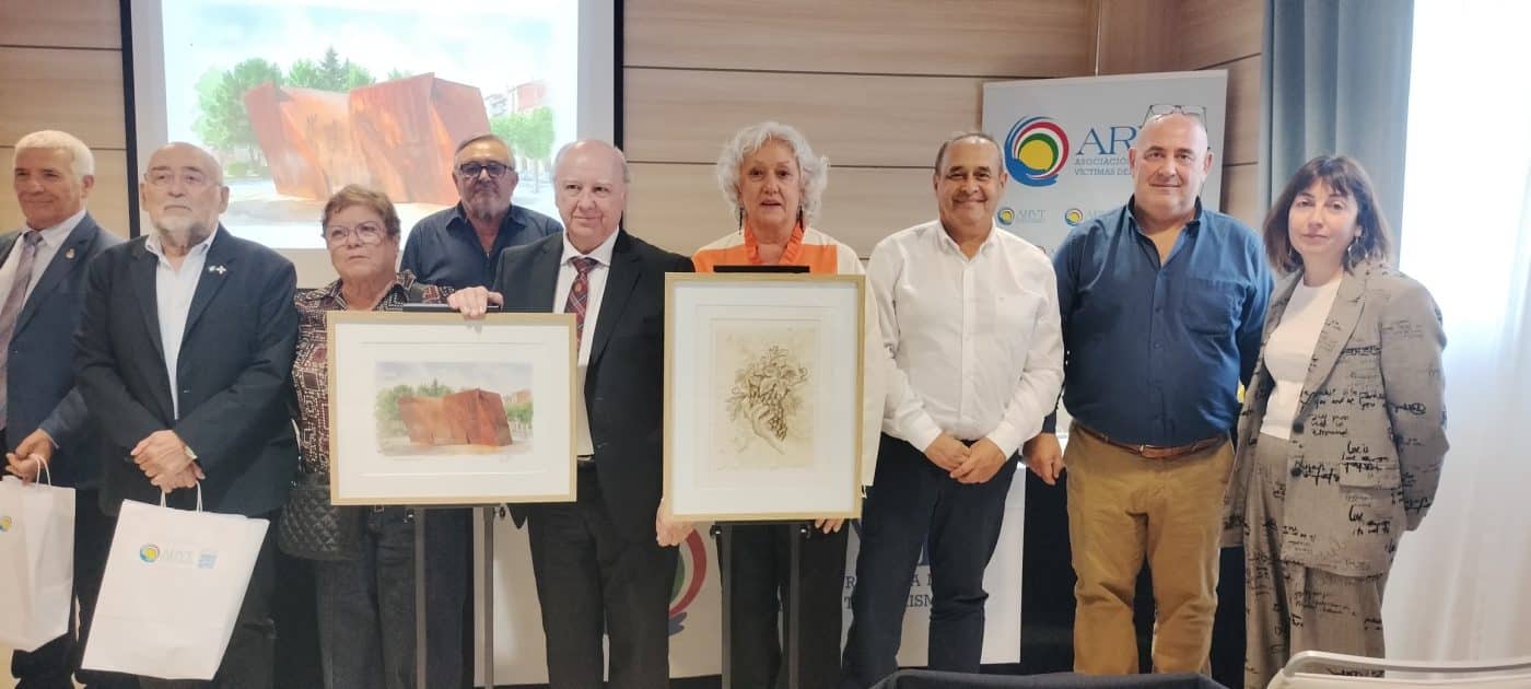 El IES Rey Don García de Nájera recibe una distinción por preservar la memoria de las víctimas del terrorismo 1