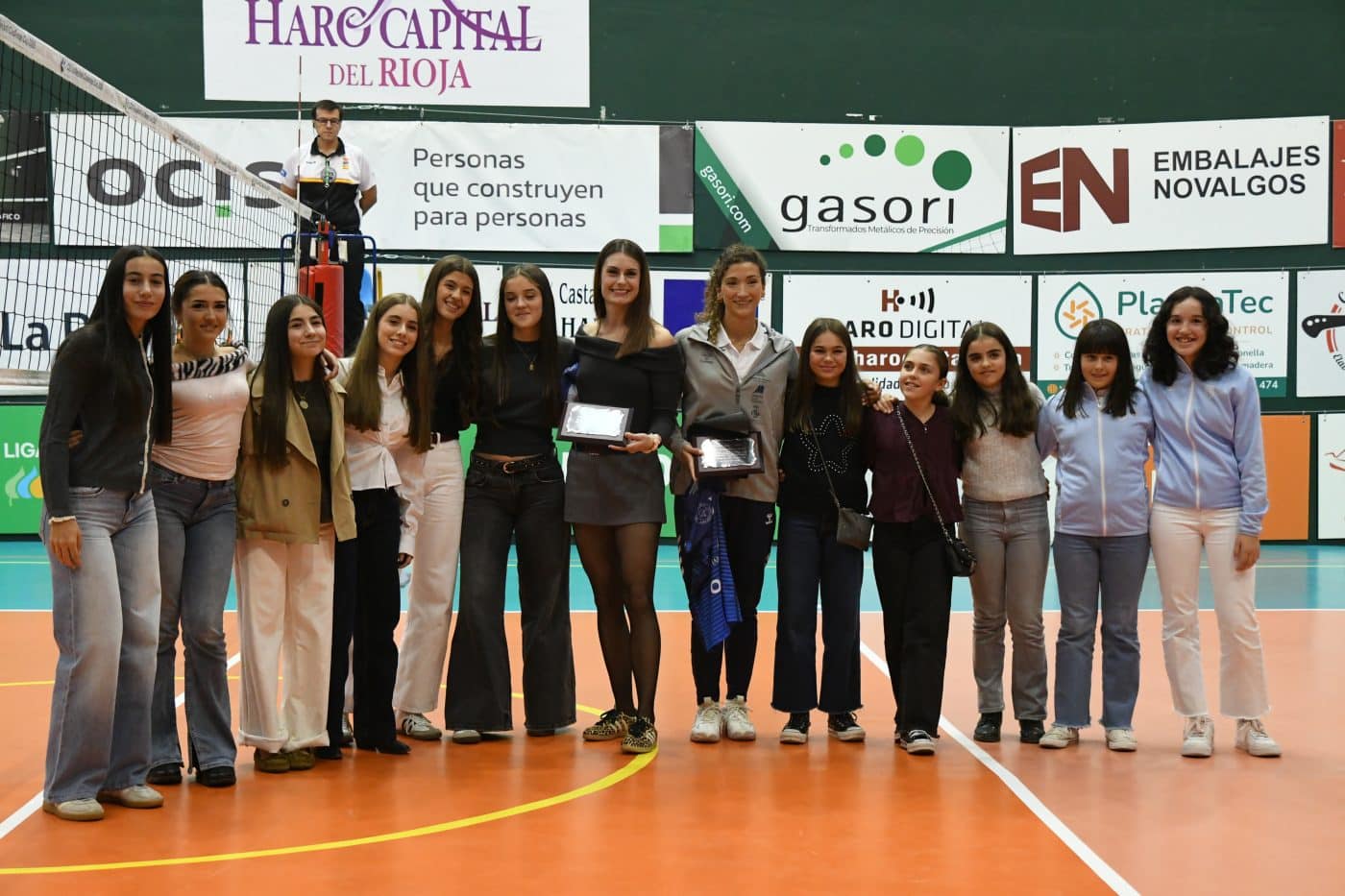 El OCISA Haro cede ante el líder tras ganar el primer set en El Ferial 2 El OCISA Haro cede ante el líder tras ganar el primer set en El Ferial 2