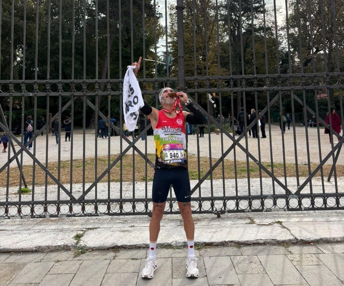 Luis de la Fuente completa en Venecia su maratón 24 con la mirada puesta en Tokio 3
