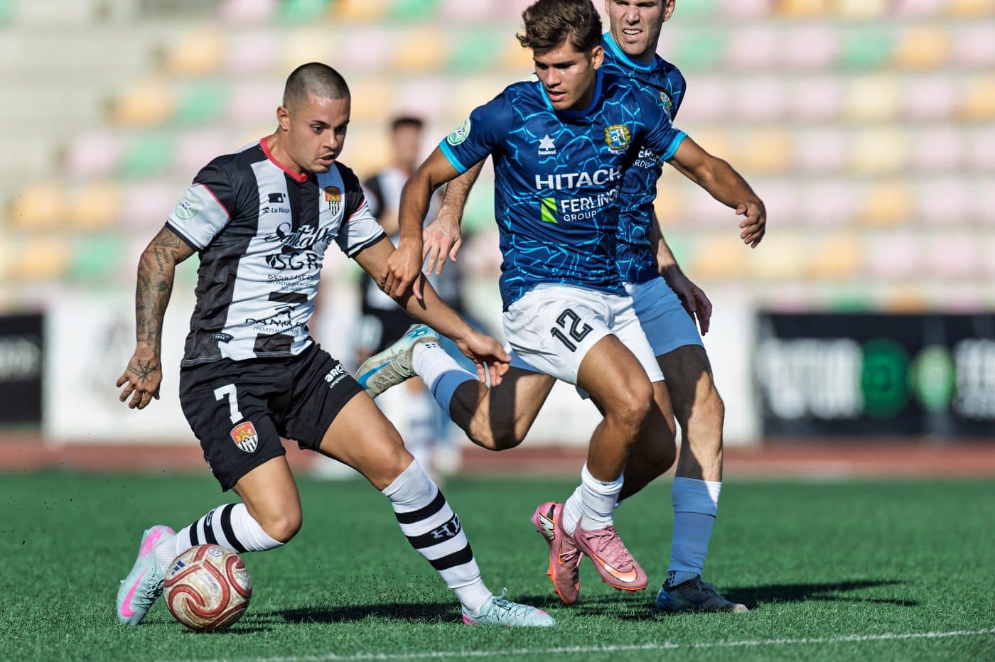 Mario Urrecho firma la remontada del Haro ante el Anguiano para seguir líder 10 Mario Urrecho firma la remontada del Haro ante el Anguiano para seguir líder 10