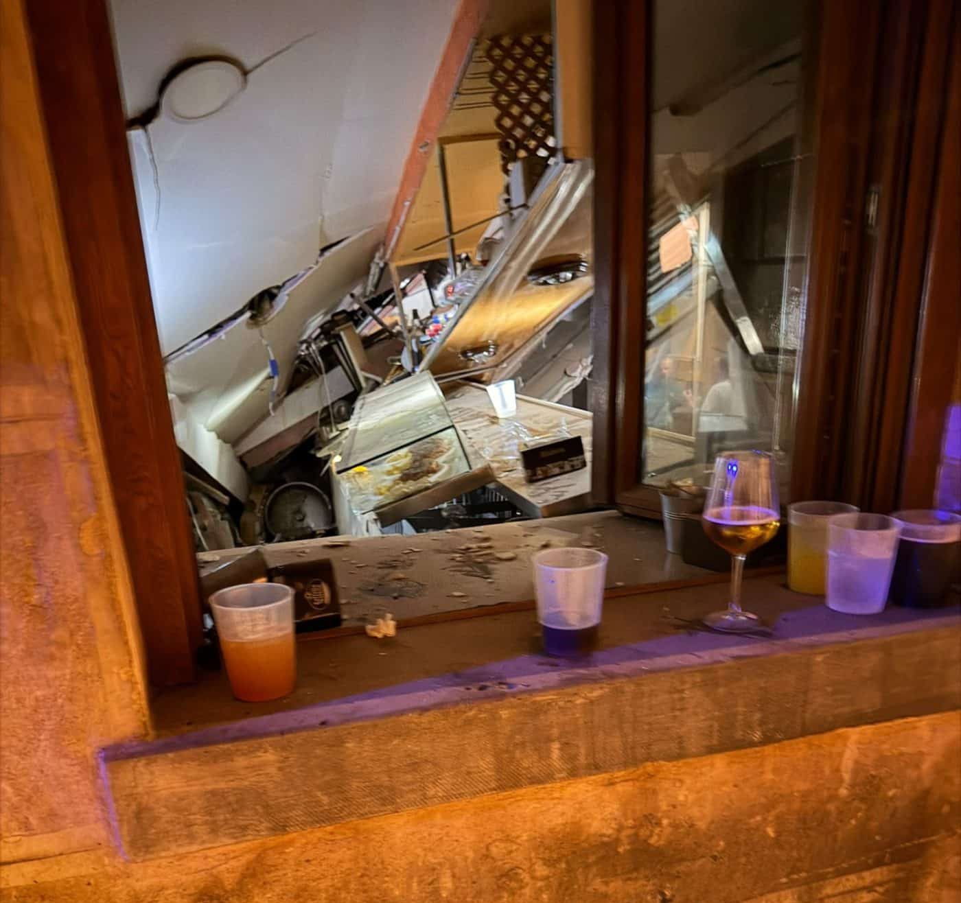 Doce personas heridas por un derrumbe en un bar en San Vicente de la Sonsierra 5
