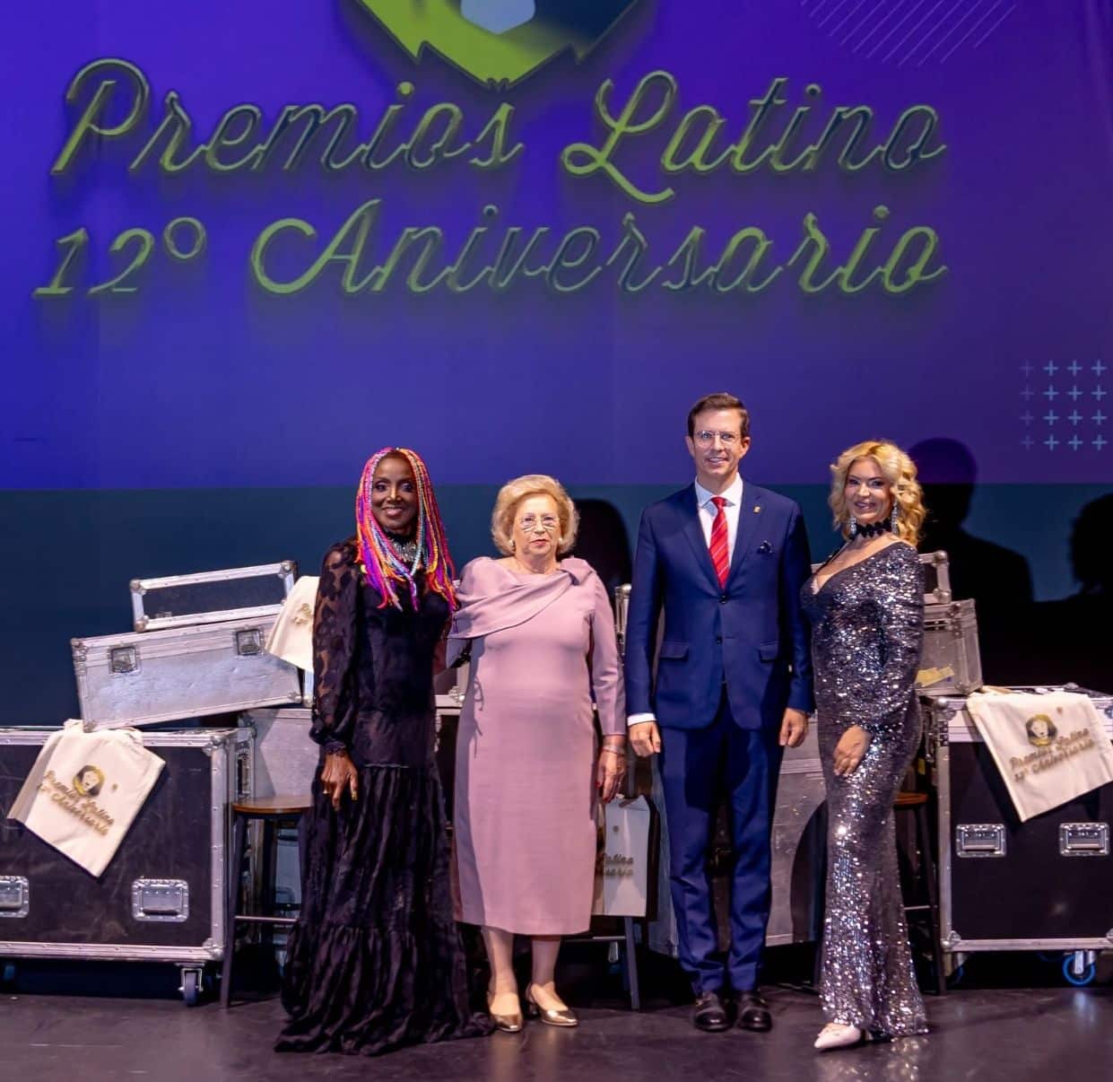 Paco Alcalá, "jarrero de corazón", conquista un Premio Latino con su canción 'He de olvidarme de ella' 2